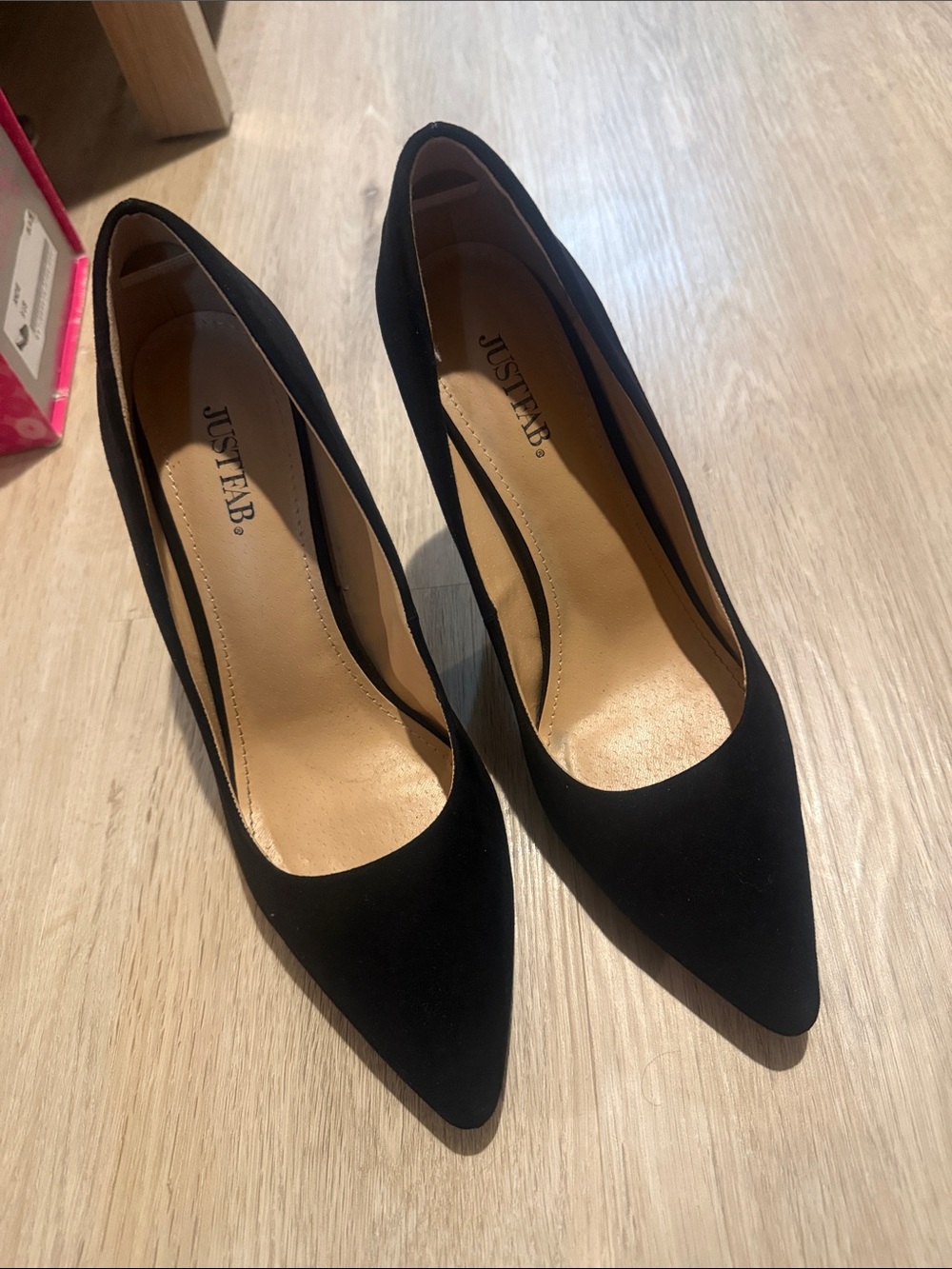 JustFab Women's Classic Black Pointed-Toe Pumps suede size 9.5